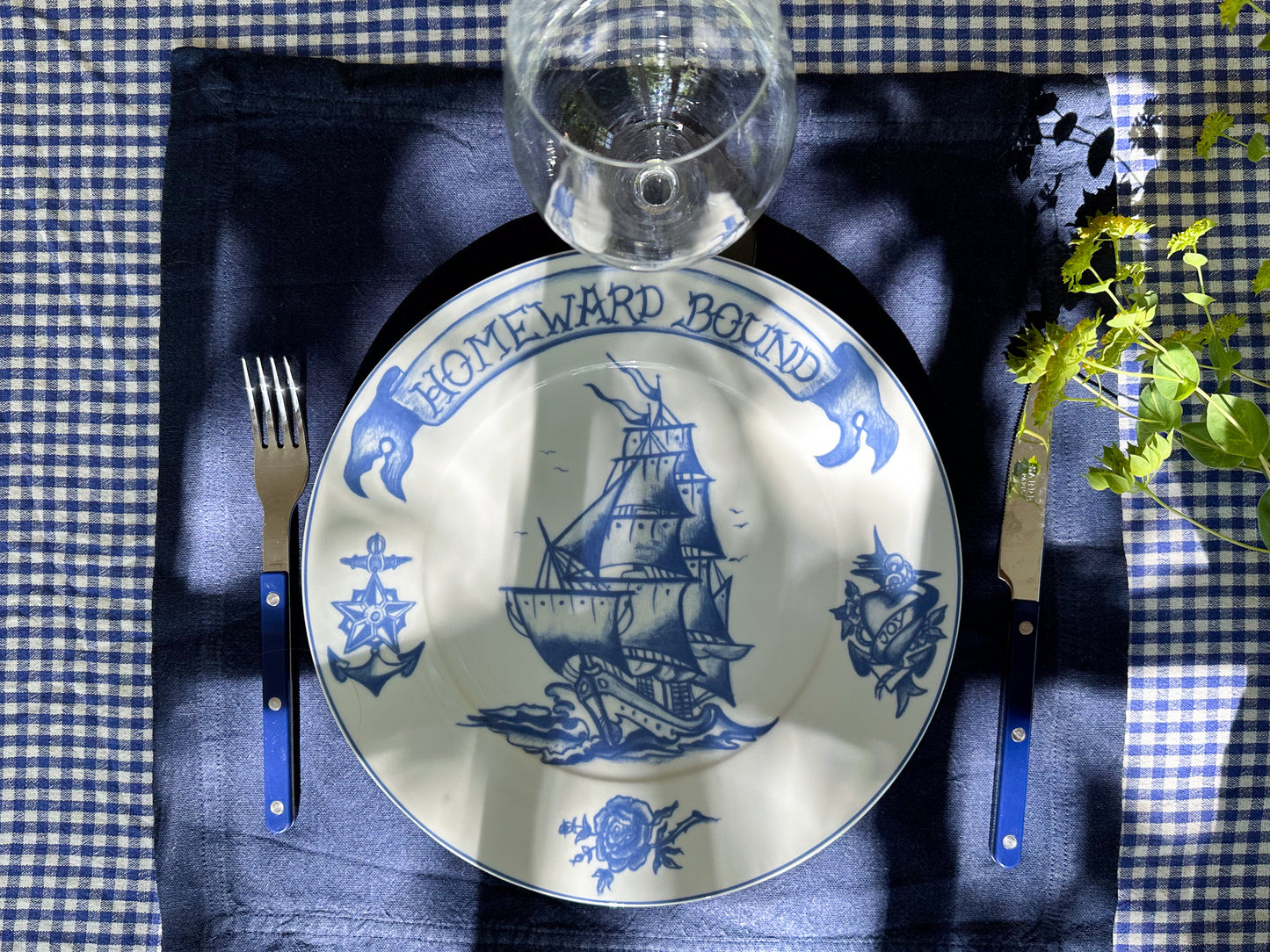 Homeward Bound Plate, 29 cm